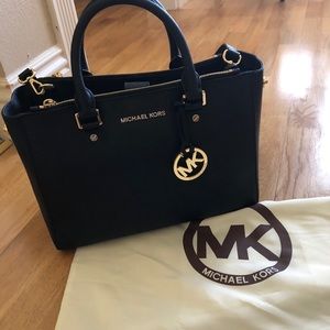 Michael Kors Sutton Leather Medium Satchel Bag
